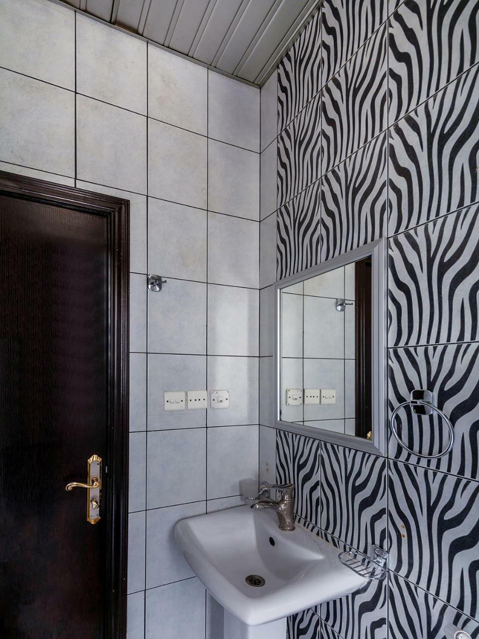 Orchida Al Hamra Hotel Riyadh Ngoại thất bức ảnh